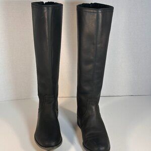 Ladies size 7.5 Frye Boots